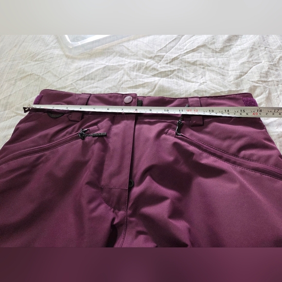 Women's Purple Ripzone snowpants - Picture 3 of 6